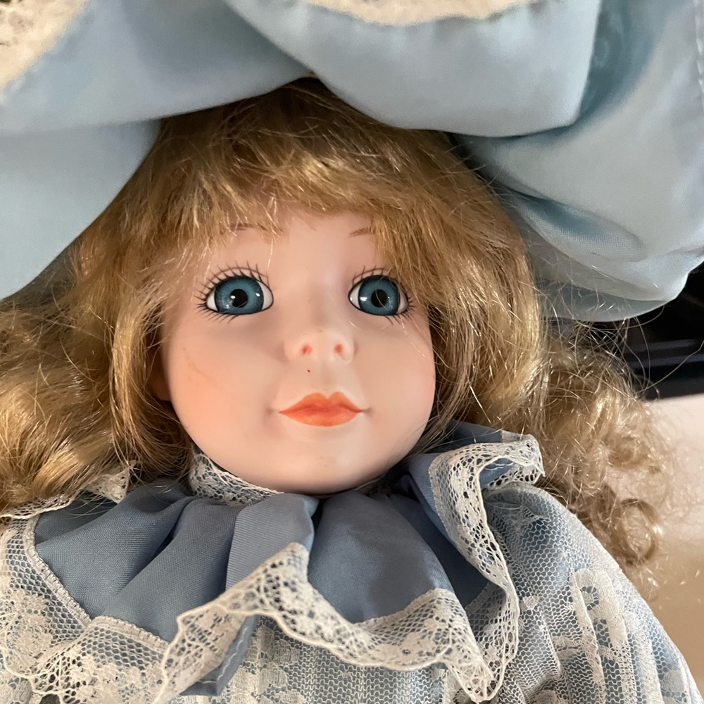Dynasty collectible doll new in box ready for gifting